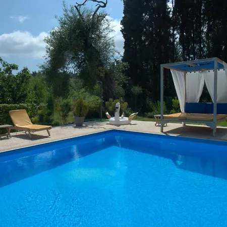 Ilias アパート *